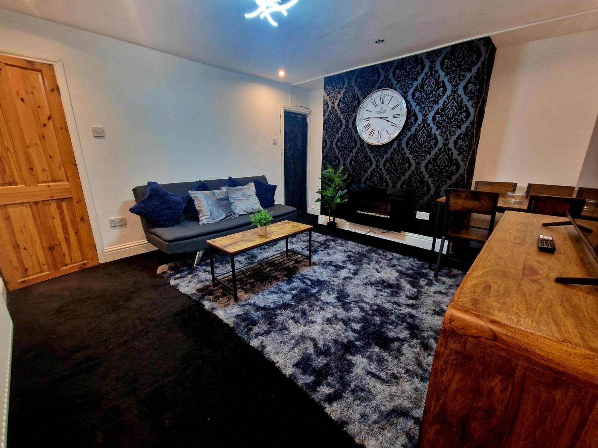 Private Courtyard Apartment In Bradford With Parking Shipley  Εξωτερικό φωτογραφία